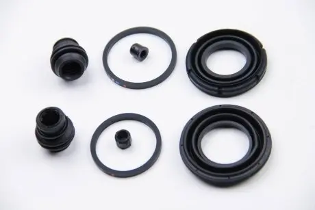 Ремкомплект гальмівного супорта перед. Honda Accord VIII 08- (Akebono 38mm) AUTOFREN D41919