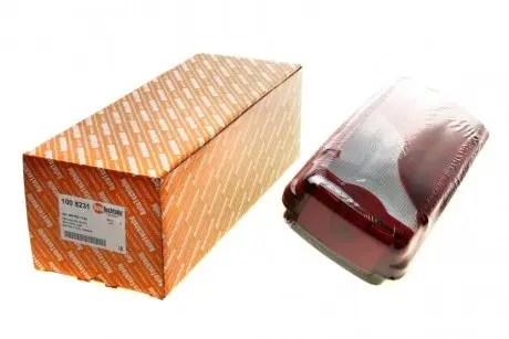 Ліхтар стопа, правий AUTOTECHTEILE 100 8231