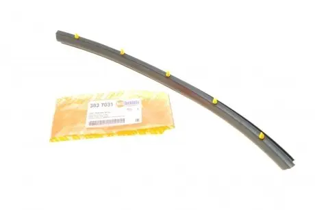 Уплотнитель двери передней левой VW T5 03- (наружный) AUTOTECHTEILE 383 7031