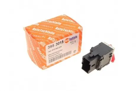 Кнопка аварійки AUTOTECHTEILE 395 3015