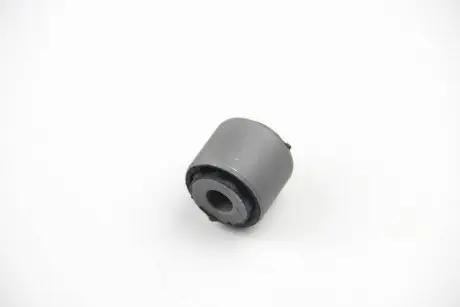 Сайлентблок поперечної тяги зад. Ford Mondeo III 1.8-3.0 10.00-03.07 BC GUMA BC0637