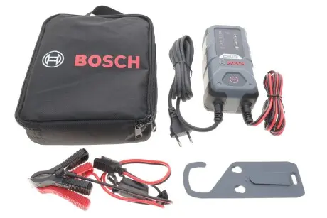 Зарядний пристрій C30 (6V/12V) (для аккум. ємністю від 1.2Ah до 120Ah) 3.8A (EFB/GEL/VRLA/AGM) BOSCH 0189911030
