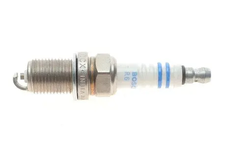 Свічка запалювання BOSCH 0 242 235 667