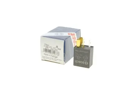 Реле поворотів/паливного насоса 12V Citroen Berlingo, C2, C3, C5, C8/ John Deere Serie-6 12-/DB Sprinter 95-/ VW Golf, Passat 04-/ Audi 100, A3, A4 08- BOSCH 0 332 201 107