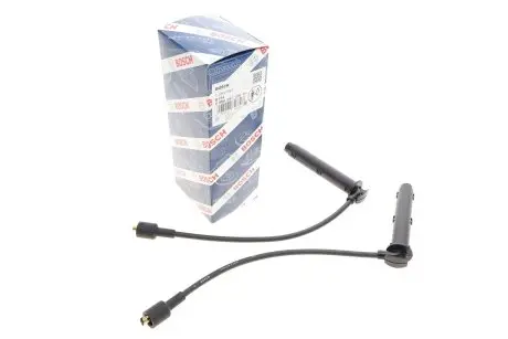 Комплект високовольтних проводів BOSCH 0 986 357 154 (фото 1)