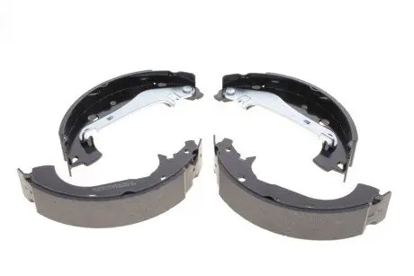 Тормозные колодки барабанные BOSCH 0 986 487 957