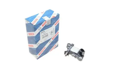 Регулятор напряжения генератора BOSCH 1 986 AE0 029