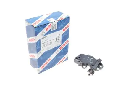 Регулятор напряжения генератора BOSCH 1 986 AE0 054 (фото 1)