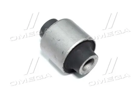 Сайлентблок рычага CTR GV0308