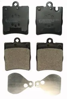 Гальмівнi колодки задні MB CLC-Series (W203)/SLK-Series (W171)/CLK-Series (W209)/C-Series (W203)/E-Series (W210)/C-Series (W202) (93-11) Denckermann B110876