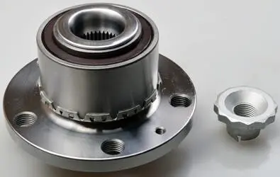 Подшипник ступицы передний Skoda 1.4-1.9 Tdi Fabia 99-, Fabia II 06-, Roomster 06- Denckermann W413454