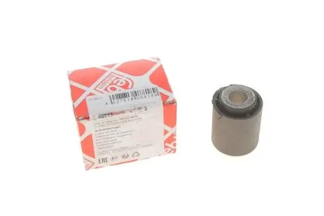 Сайлентблок важеля FEBI BILSTEIN 08818