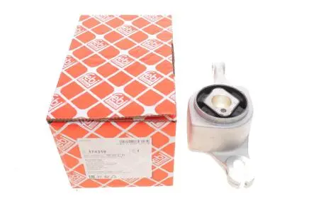 Сайлентблок важеля FEBI BILSTEIN 174316