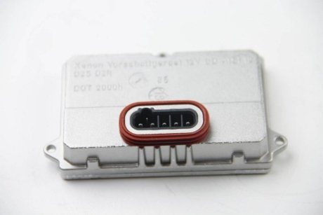 Блок разжигания, газоразрядная лампа – 12V HELLA 5DV008290004