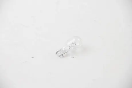 Лампа 12V W16W 16W W2.1x9.5d HELLA 8GA 008 246-001