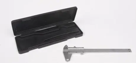 Штангенциркуль механический (150 мм) JBM 50937