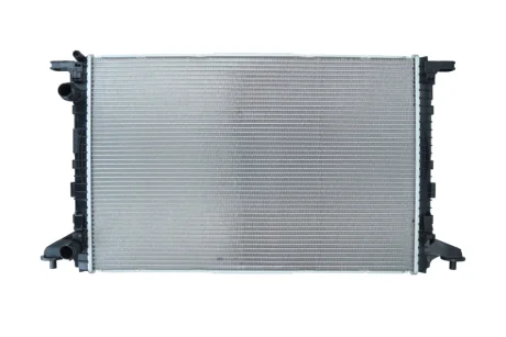 Радиатор охлаждения AUDI A4 15-/A5 16-/A6 18- KAMOKA 7700047