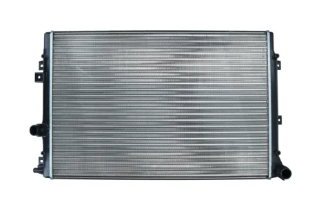 Радиатор охлаждения KAMOKA 7705054