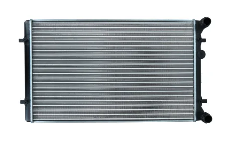 Радiатор охолодження SKODA OCTAVIA I 96-10/VW BORA 98-05/GOLF IV 97-08 KAMOKA 7705115