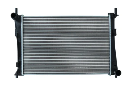 Радиатор охлаждения KAMOKA 7705131
