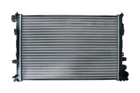 Радиатор охлаждения KAMOKA 7705206