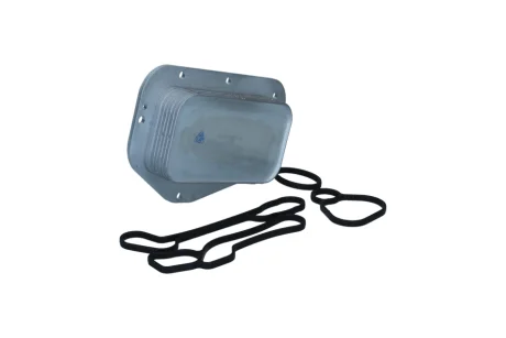 Радiатор масляний CHEVROLET AVEO 11-/FIAT CROMA 05-/OPEL ASTRA H 04- KAMOKA 7730044