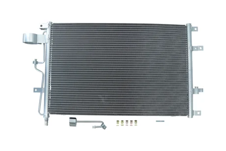 Радiатор кондицiонера VOLVO S60 00-10/S80 98-08/V70 99-08/XC70 02-08 KAMOKA 7800005