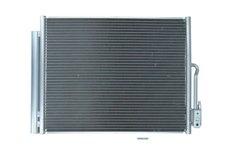 Радiатор кондицiонера OPEL MERIVA B 10-17 KAMOKA 7800053