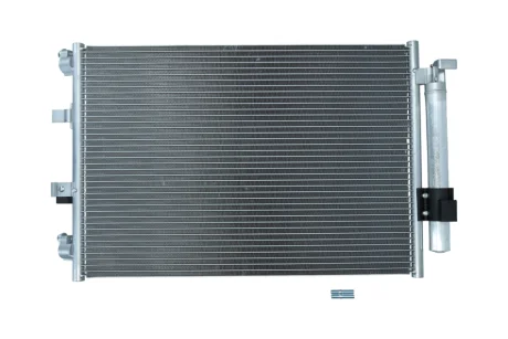 Радiатор кондицiонера FORD C-MAX 12-19/FOCUS 11-/GRAND C-MAX 10-19 KAMOKA 7800061