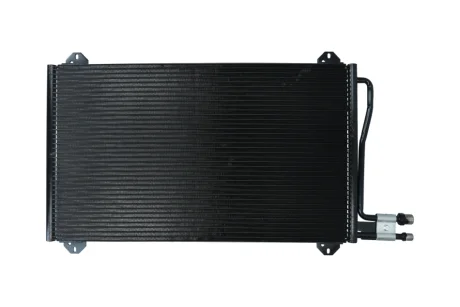 Радiатор кондицiонера MERCEDES SPRINTER 95- KAMOKA 7800113