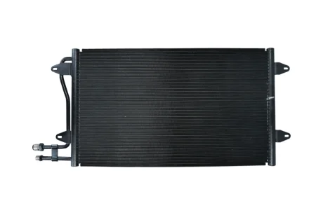 Радиатор кондиционера VW LT 96-06 KAMOKA 7800115