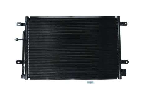 Радiатор кондицiонера AUDI A4 02-09/SEAT EXEO 08-13 KAMOKA 7800198