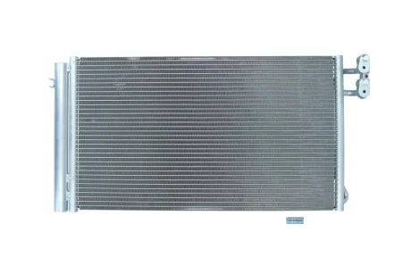 Радiатор кондицiонера BMW 1(E81,E82,E87,E88)03-/3(E90,E91,E92,E93)04-/X1 09-15 KAMOKA 7800244