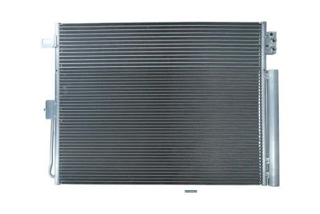 Радiатор кондицiонера JEEP GRAND CHEROKEE 10- KAMOKA 7800261
