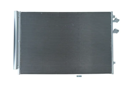 Радiатор кондицiонера VW CALIFORNIA 19-/CRAFTER 16- KAMOKA 7800317