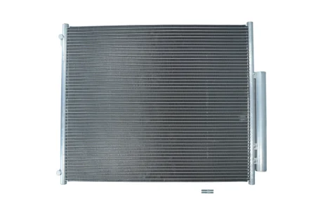Радiатор кондицiонера LEXUS GX 01-09/TOYOTA FJ CRUISER 05-18/LAND CRUISER 02-10 KAMOKA 7800343