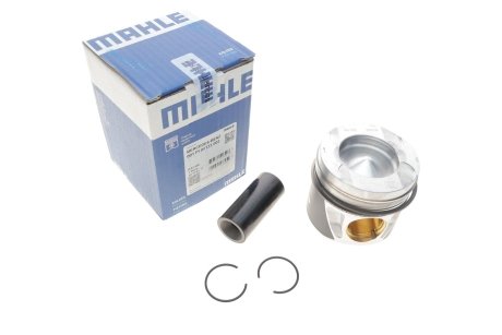 Поршень MAHLE / KNECHT 001PI00133002