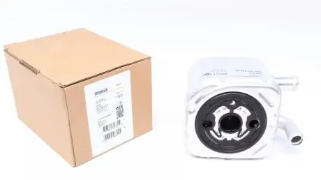 Радиатор масляный MAHLE / KNECHT CLC 165 000S