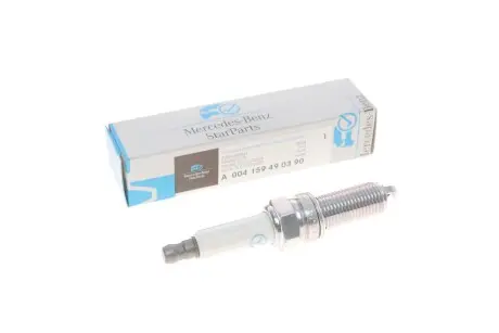 СВІЧКА YR6NPP332 MERCEDES-BENZ 004159490390