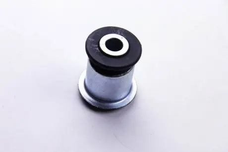 Сайлентблок переднего рычага передний VW T5 (7HM) 1.9 TDI,2.0,2.5 TDI,3.2 Metalcaucho 05414