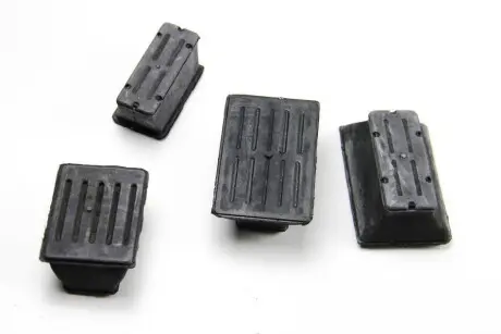 Подушка (к-кт 4шт) передньої ресори Sprinter/LT 96-06 (пластик.) Metalcaucho 06100