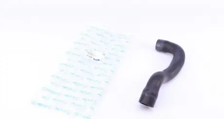 Патрубок системи охолодження MEYLE 3 192 220 011