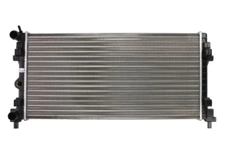 Радіатор охолоджування NISSENS 640012
