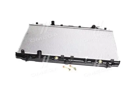 Радиатор охлаждения NISSENS 68138 (фото 1)