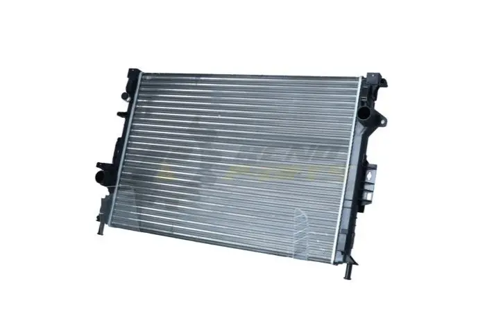 Радіатор охолодження (AT) FORD C-MAX II, FOCUS III, GALAXY, GRAND C-MAX, MONDEO IV, S-MAX LAND ROVER DISCOVERY SPORT, FREELANDER 2 1.5-4.4 05.05- NRF 53811A (фото 1)