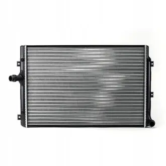 Радиатор охлаждения Polcar 133108-4