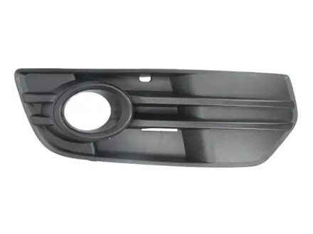 Решетка в бампер правая Polcar 136527-4