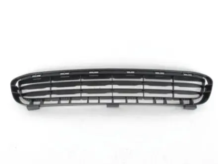 Решетка в бампер средняя Polcar 813827-4