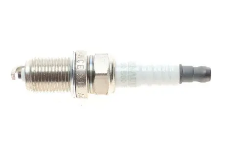 Свічка запалювання Chrysler/Jeep Cherokee 92- RENAULT 7700500155