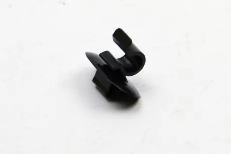 Крепление пластиковое RENAULT 77 03 179 014